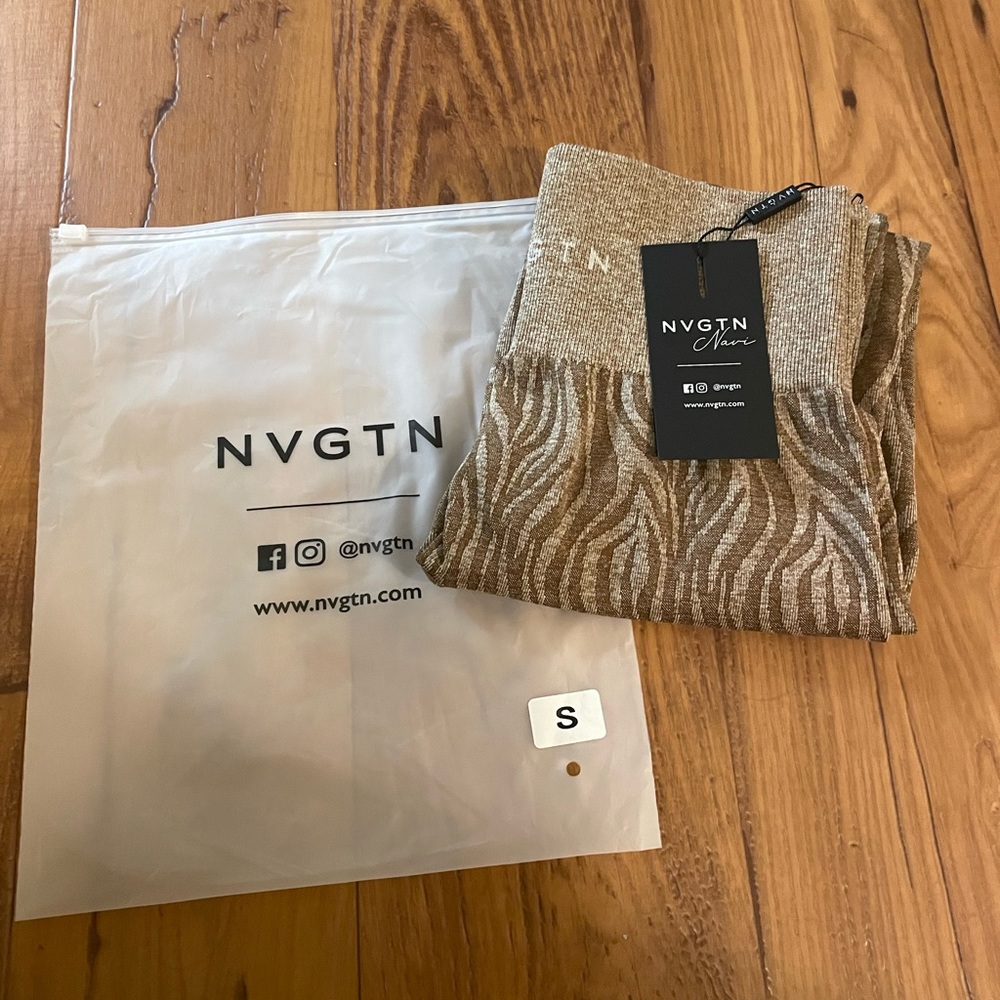 NWT NVGTN Mocha Zebra Seamless Leggings